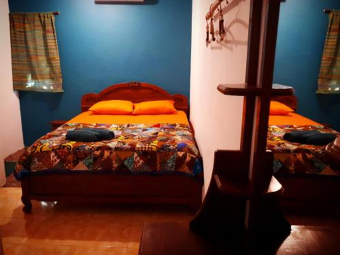 Bedroom 2, L'isola che... Hostel, Jepara