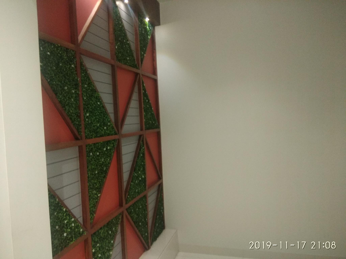 Others 4, Vishnu Executive Rooms, Palghar