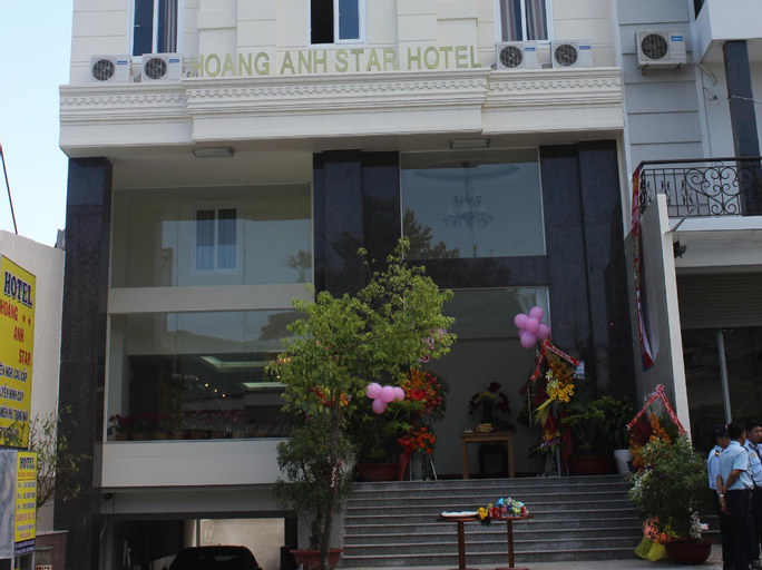 Hoang Anh Star Hotel, District 12