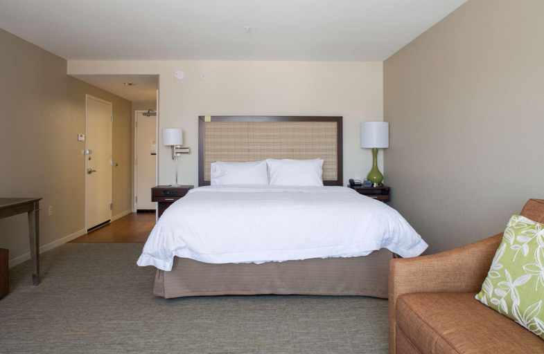 Bedroom 4, Hampton Inn & Suites Whitefish, Flathead
