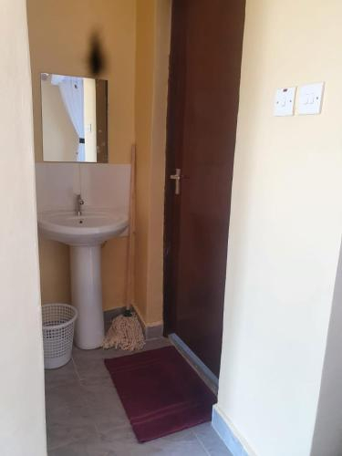 5, Guest house Nyochanda Place, Kisumu East