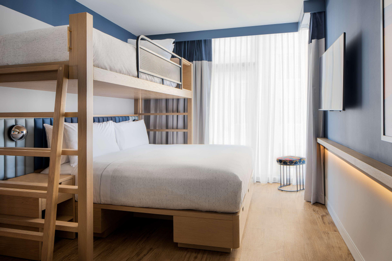 Bedroom 13