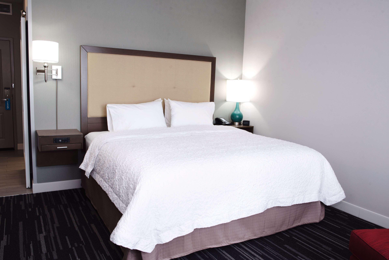 Bedroom 3, Hampton Inn & Suites Des Moines/Urbandale, Polk