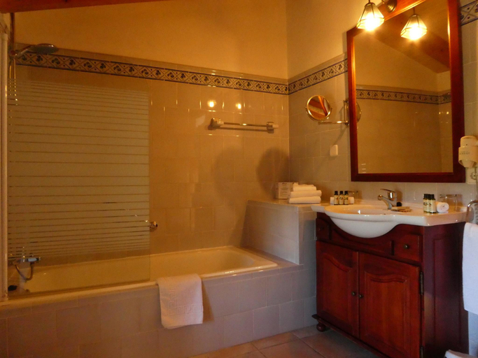 Bathroom 4, Finca Can Estades, Baleares