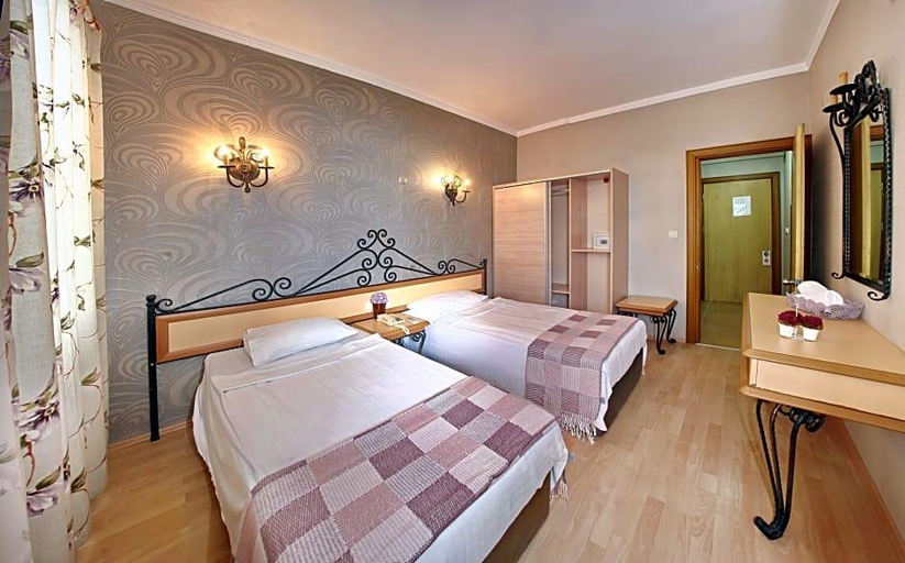 Bedroom 2, Hotel Bella Bravo, Alanya