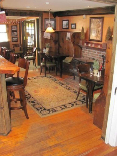 Public Area 2, Monadnock Inn, Cheshire