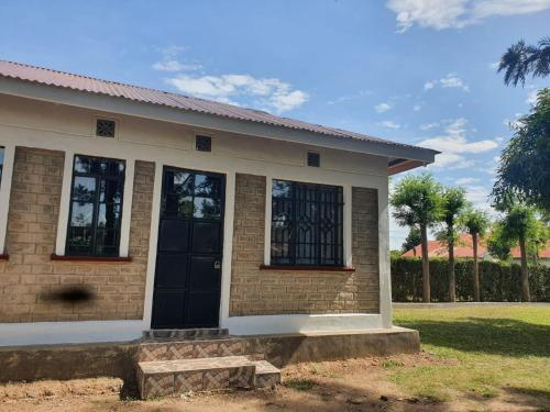 4, Guest house Nyochanda Place, Kisumu East