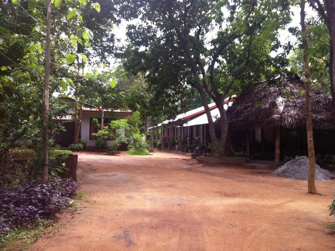 Others 2, Habarana A4 Villa, Palugaswewa