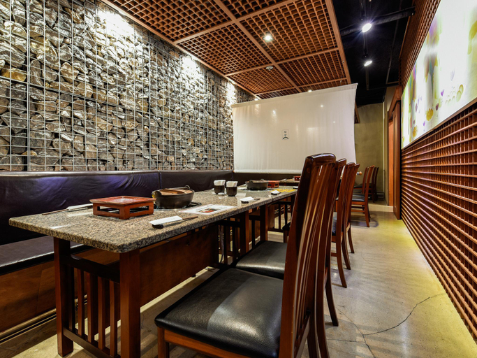 Food & Drinks 4, Urban Place Residence Gangnam, Seocho