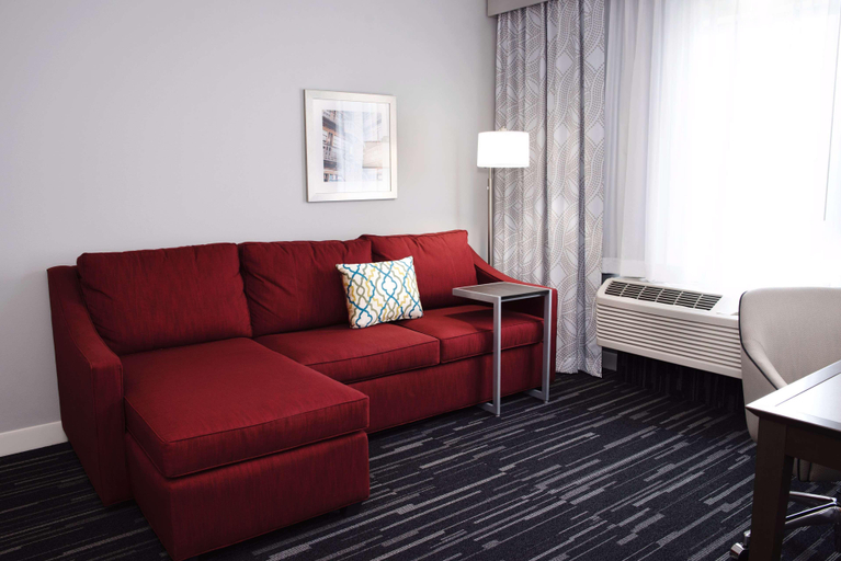 Bedroom 3, Hampton Inn & Suites Des Moines/Urbandale, Polk