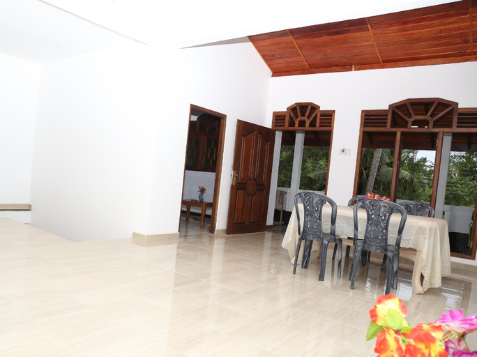 Food & Drinks, Rainbow Guest House, Weligama
