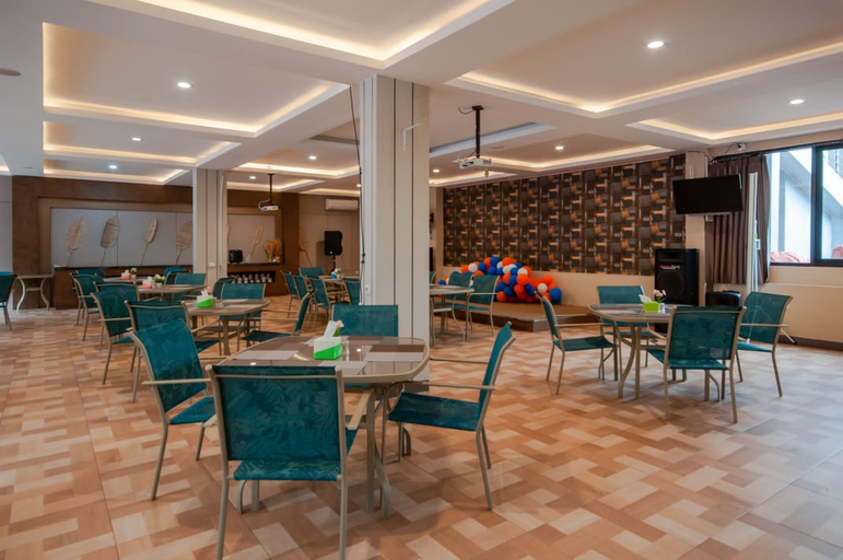 Food & Drinks 4, Sumbawa Grand Hotel, Sumbawa