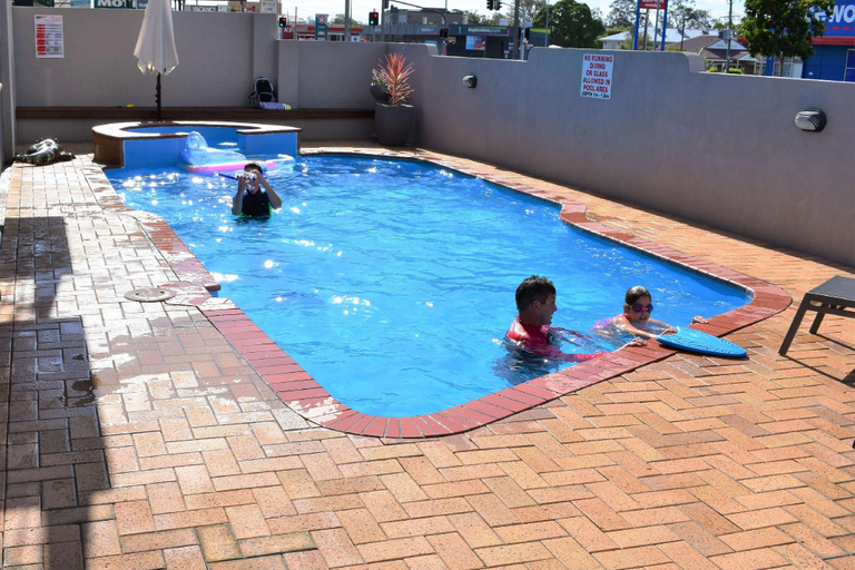 Sport & Beauty 5, Best Western Bundaberg City Motor Inn, Bundaberg