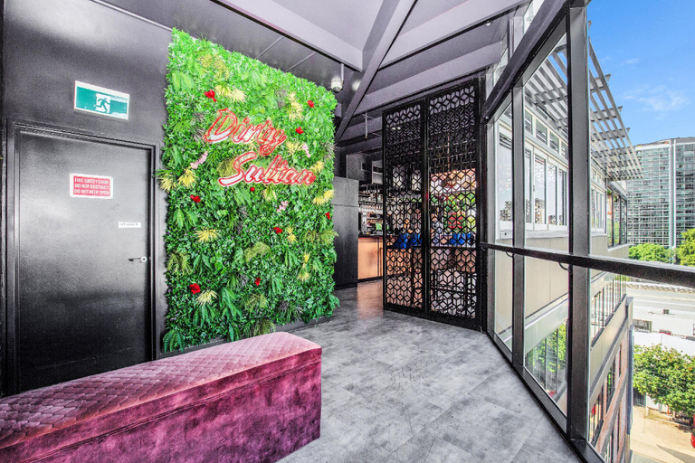 Food & Drinks 4, The Constance, Fortitude Valley