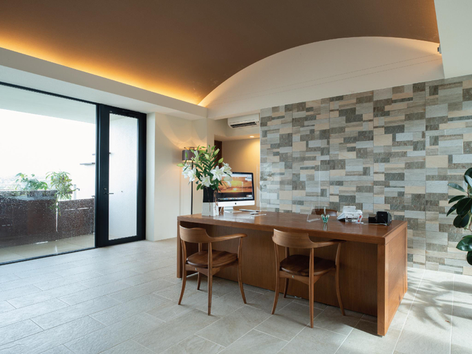 Public Area, Condominium T-Room, Yomitan