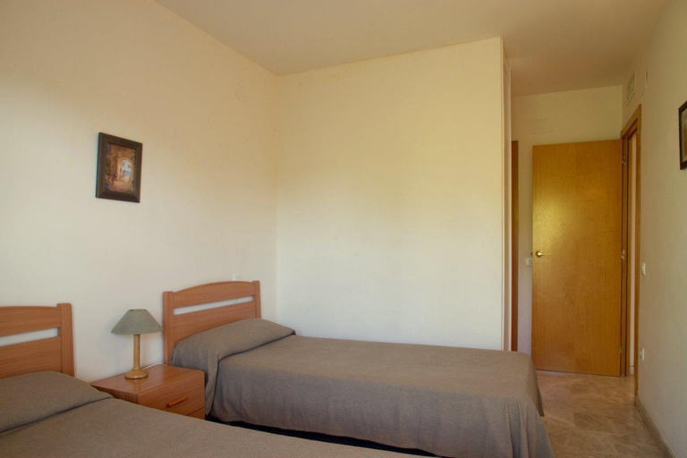 Bedroom 3, Rentalmar Ventura Village, Tarragona