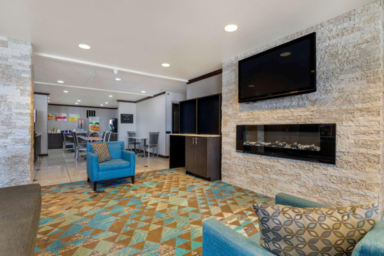 Public Area 2, Quality Inn, Sequoyah