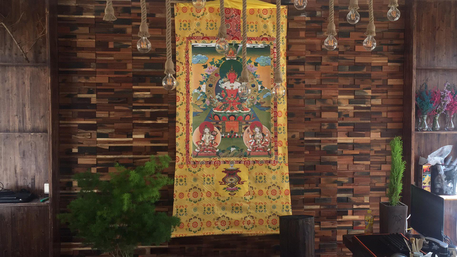 Others 2, Fanshe Inn Shangri La, Dêqên Tibetan