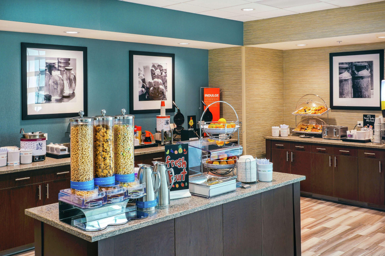 Food & Drinks 5, Hampton Inn & Suites Mission Viejo, Orange