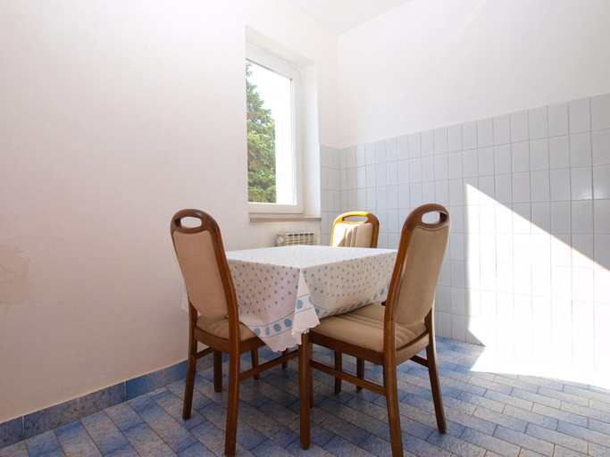 Others 5, Apartment 1421, Medulin