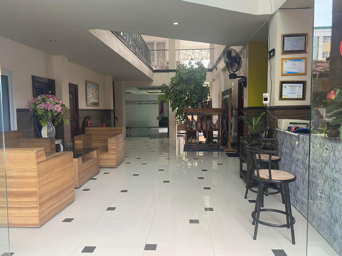 Others 2, Gang Guest Hotel Syariah & Resto, Tuban