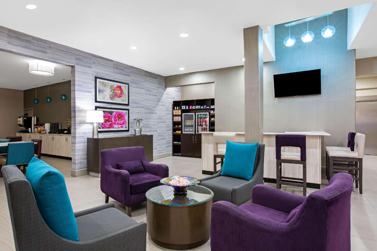 Public Area 3, La Quinta Inn & Suites by Wyndham Pharr North McAllen, Hidalgo