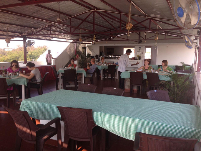 Food & Drinks 4, Meya Beach walk hotel & Restaurant, Kancheepuram