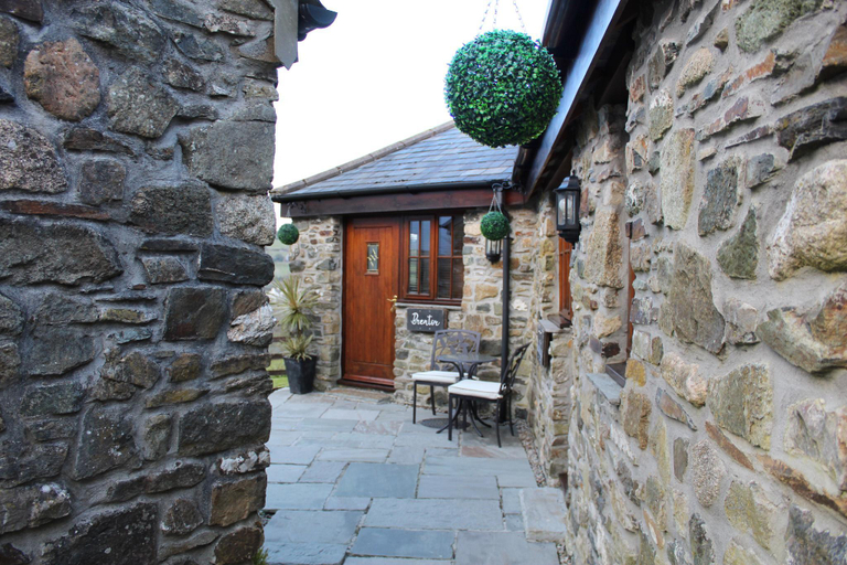 Exterior & Views 1, Mary Tavy Inn, Devon