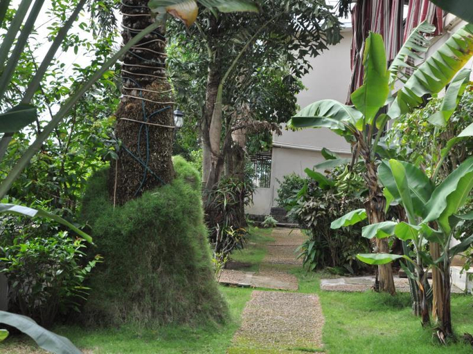 Others 5, Country Lodge Complex, Western Urban