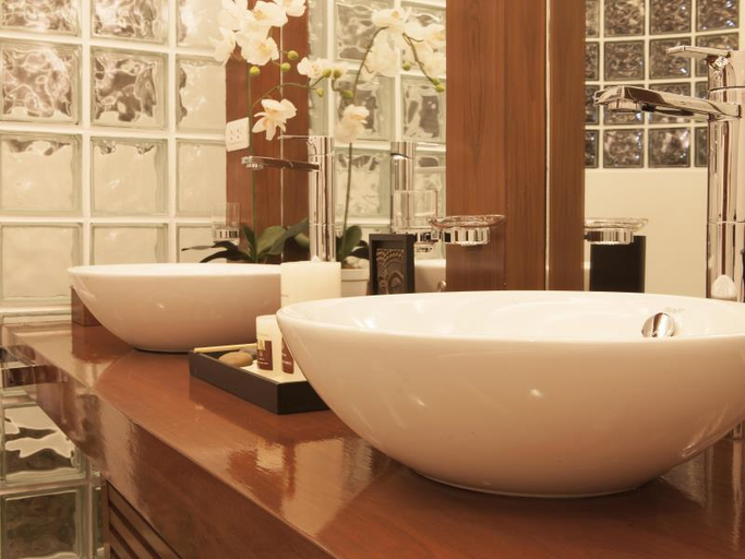 Bathroom 5, Vida Homes Condo Resort Dauin, Dauin