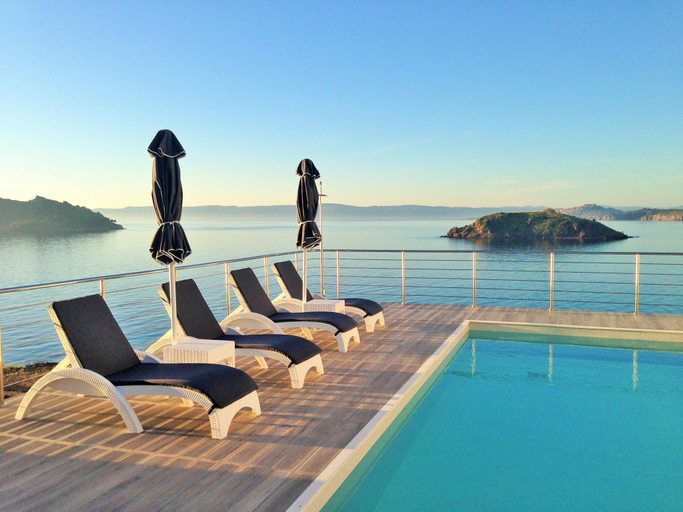 Sport & Beauty 2, Eleia Seafront Villas, North Aegean