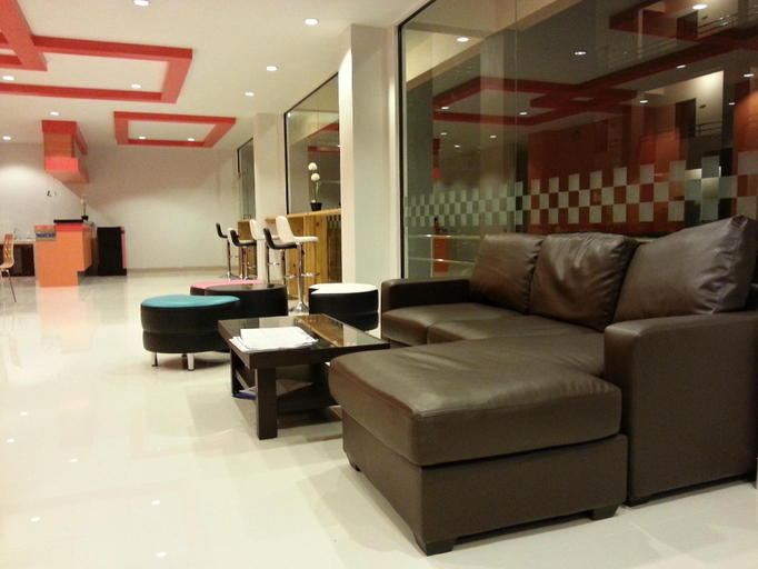 Public Area 2, Perfect Place Hotel, Muang Surat Thani