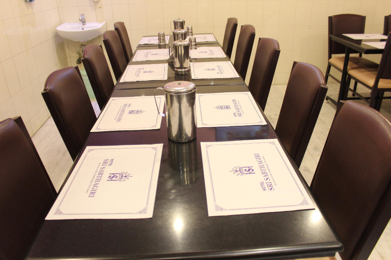 Food & Drinks 5, Hotel Sri Sabthagiri, Puducherry