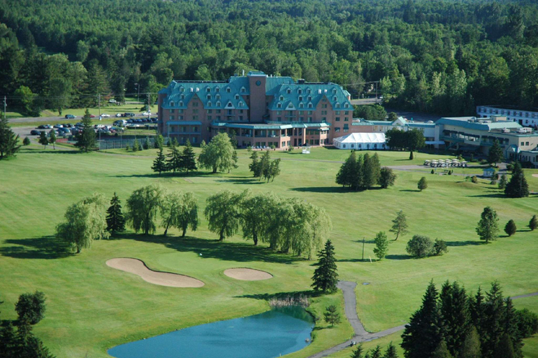 Exterior & Views 2, Chateau Cartier Hotel & Resort, an Ascend Collection Resort, Communauté-Urbaine-de-l'Outaouais