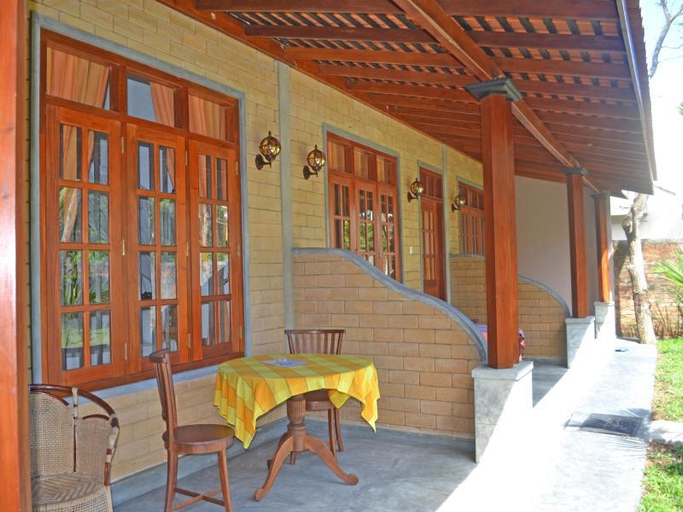Others 4, Palitha Guest House, Habaraduwa