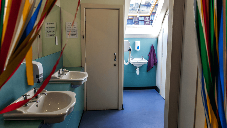 Bathroom, Castle Rock Hostel- Adult Only, Edinburgh