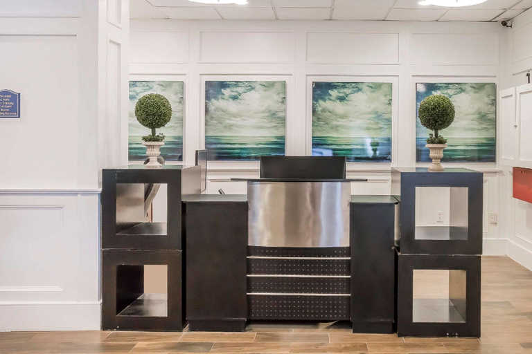 Public Area 2, Doubletree by Hilton Hilton Head Island, Beaufort