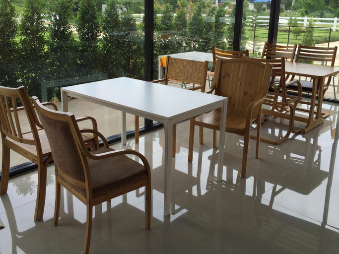 Food & Drinks 5, The Lofts Eco, Sung Noen