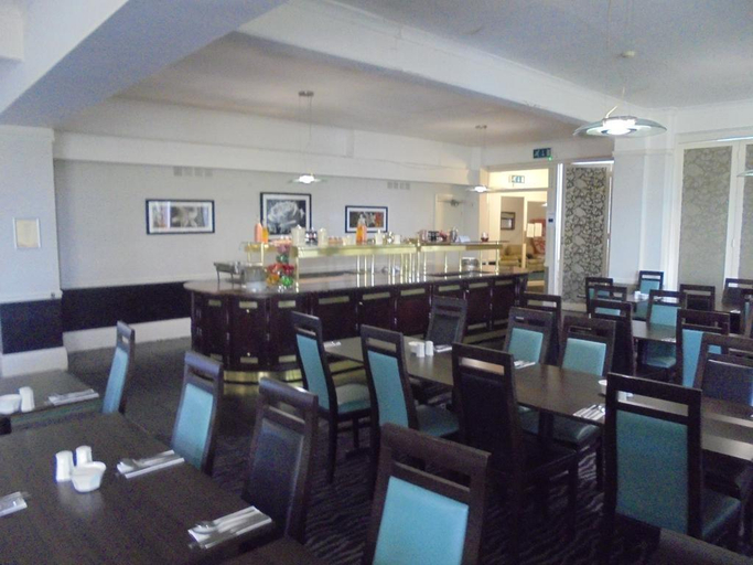 Food & Drinks 4, Trecarn Hotel, Torbay