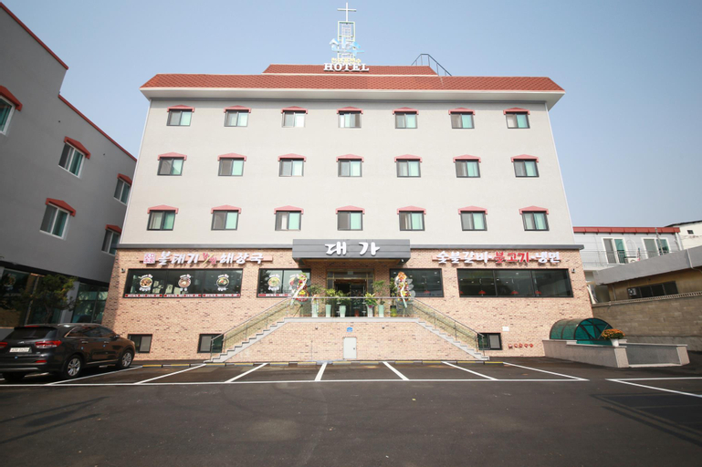 Sansu Hotel, Asan