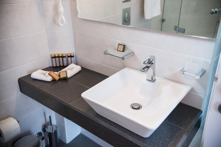 Bathroom 3, Eleia Seafront Villas, North Aegean