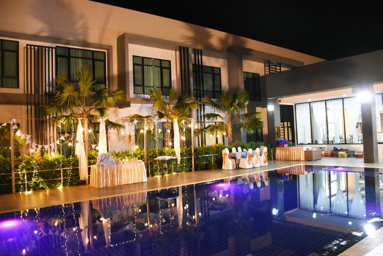 Exterior & Views 2, Eireann Boutique Hotel, Prakhon Chai