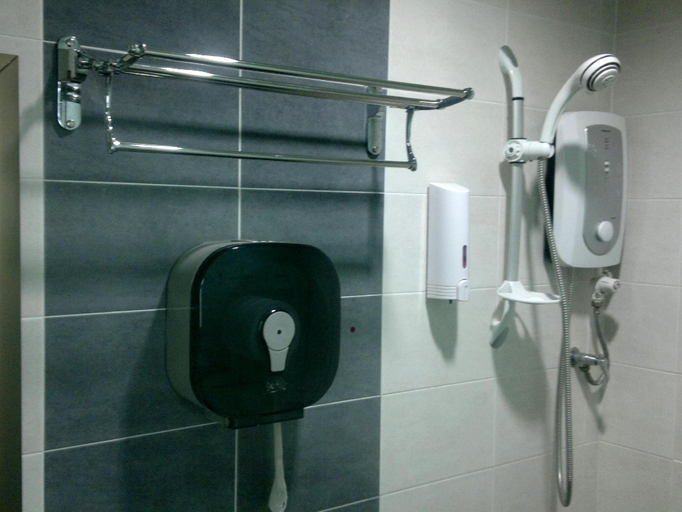 Bathroom 4, All Star Hotel Melaka, Malacca City