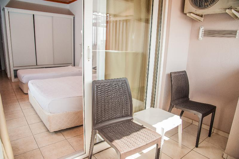 Bedroom, Grand Bahama Beach Hotel, Alanya