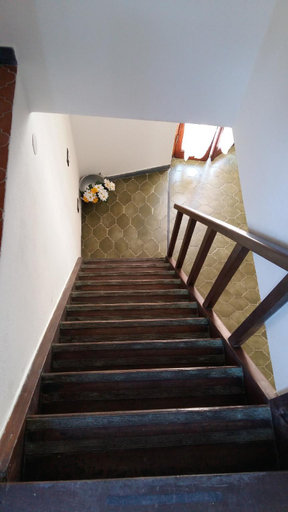 Public Area 3, El Nin Apartment with Terrace & AC, La Spezia