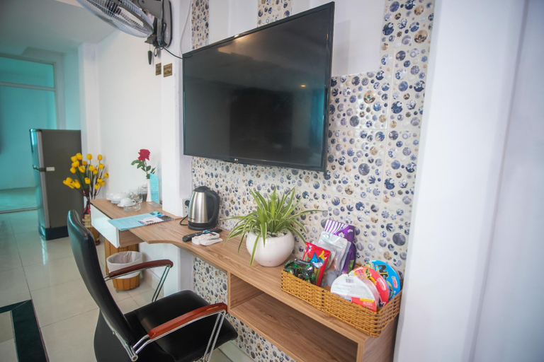 Others 3, H79 Hotel, Tân Bình