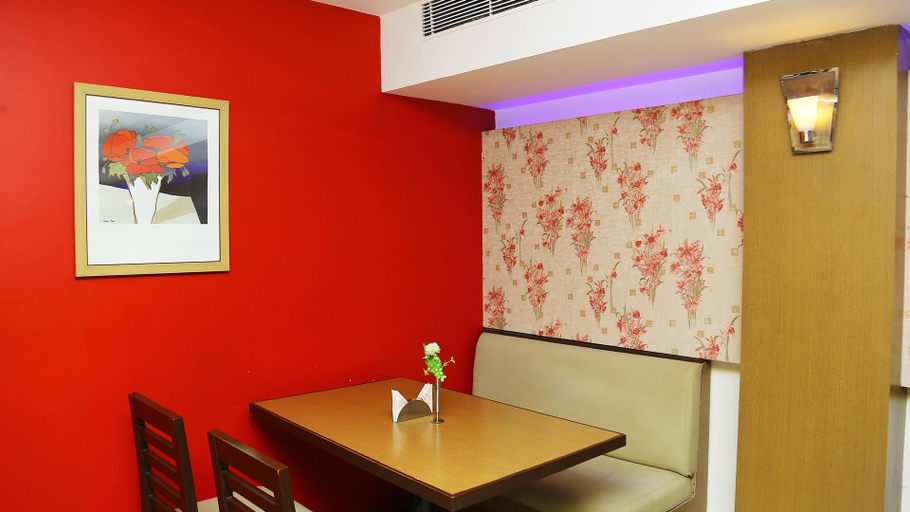 Food & Drinks 4, HOTEL RAJVIHAR DELUXE, Kurnool