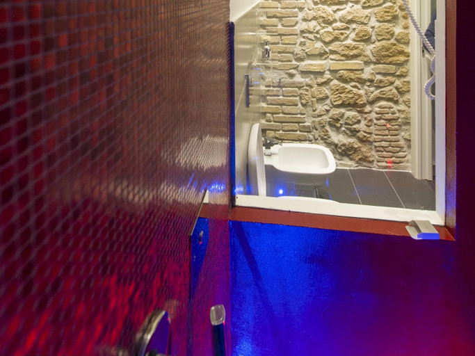 Bathroom 4, iRooms Pantheon and Navona Guest House, Roma