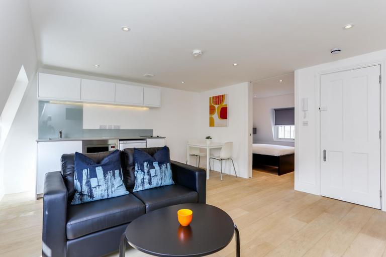 Others 5, Kings Cross Serviced Apartments, London