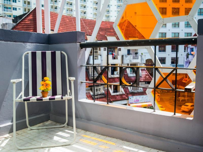 Exterior & Views 2, Beehive Phuket Old Town - Hostel, Phuket Island